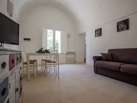 Santa Marina Masseria Del Salento Aparthotel
