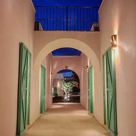 Santa Marina Masseria Del Salento Apartahotel *